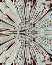 Новогодняя история ювелирных украшений: от фараонов до Cartier. Лекция и вино