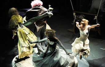 Безумная из Шайо