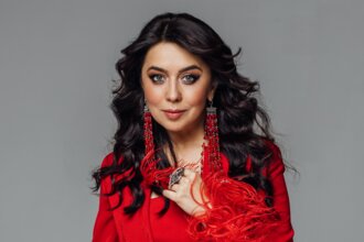 Танго итальяно. Мила Сваровская