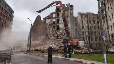 История коммунизма в рассказах для душевнобольных