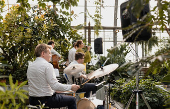 Магия свечей. «Новый год по-итальянски. Bella Ciao» в Оранжерее