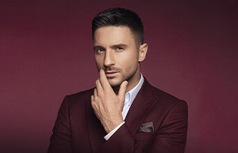 Сергей Лазарев