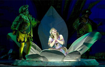 Дюймовочка