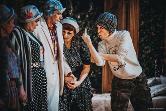 Дыроватый камень