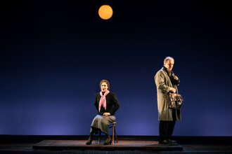 Враги. История любви