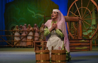 Зәңгәр шәл / Голубая шаль