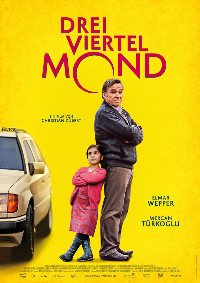Три четверти луны (2011) - постер 1