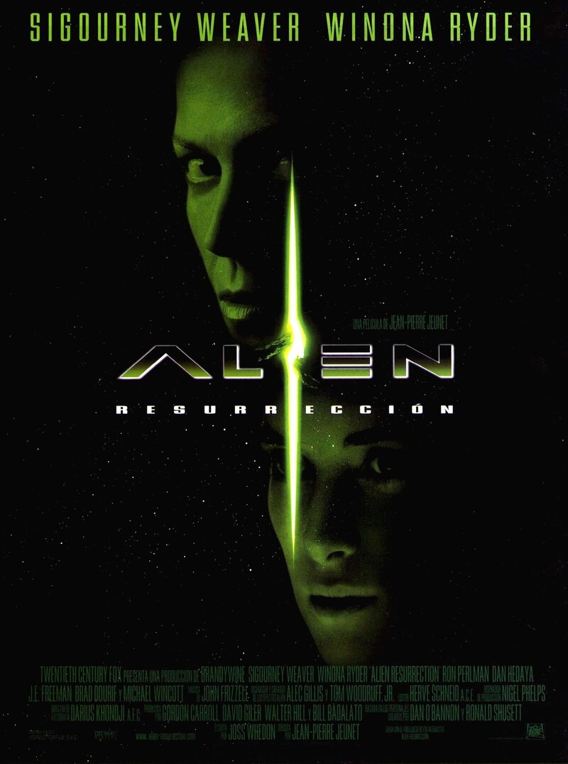 Alien Resurrection (1997) - poster 2