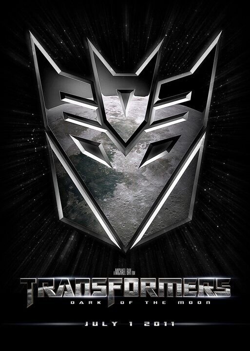 Transformers: Dark of the Moon (2011) - poster 3