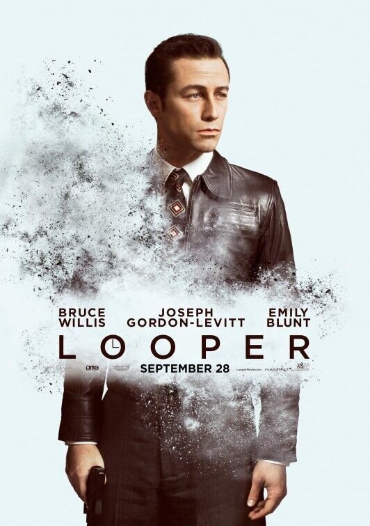 Looper (2012) - poster 7