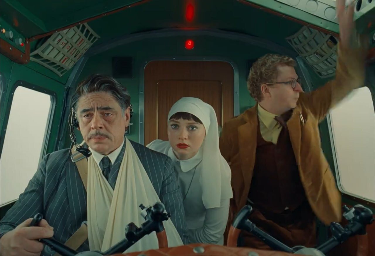 «Финикийская схема»: Рецензия Киноафиши «Финикийская схема»: Рецензия Киноафиши