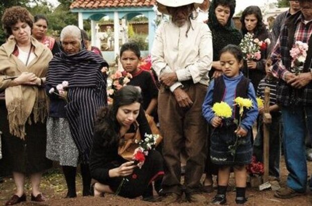 Revolución (2010) - photo 2
