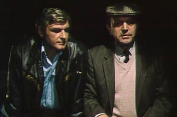 An Incident from Journalism (1987) - photo 11