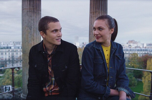 Love (2015) - photo 6