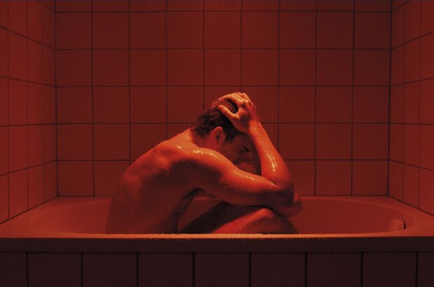 Love (2015) - photo 4