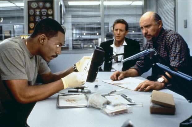 Полицейский из Беверли-Хиллз 3 (1994) - фото 4