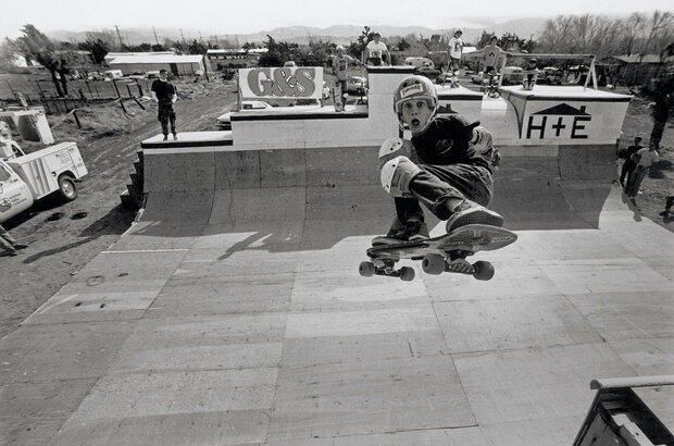 Tony Hawk: Until the Wheels Fall Off (2022) - photo 3