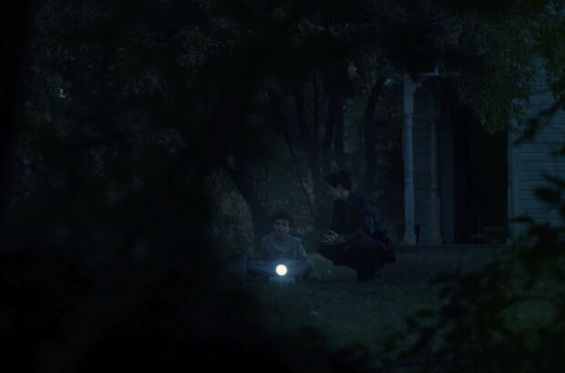 Blood (2022) - photo 9