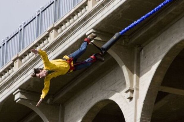 Yes Man (2008) - photo 3