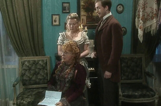 Russkiy vodevil. Bedovaya babushka (2001) - photo 3