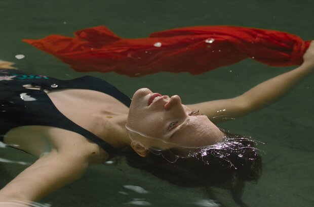 The August Virgin (2019) - photo 1