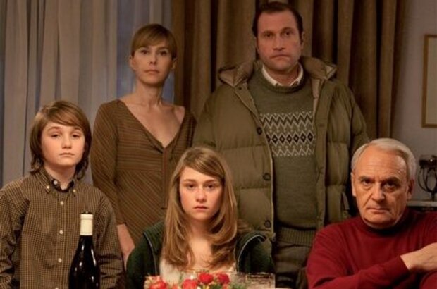Borderline (2011) - photo 1