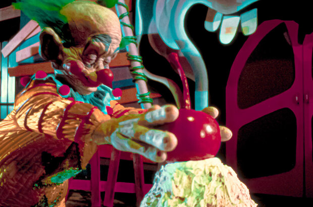 Killer Klowns from Outer Space (1988) - photo 5