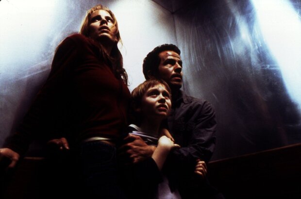 Darkness Falls (2003) - photo 1