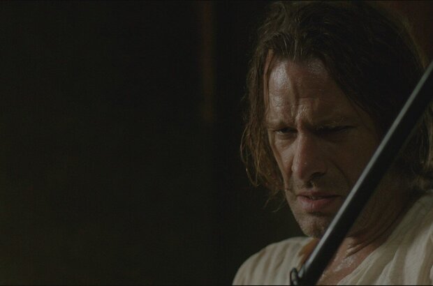Standoff (2016) - photo 6
