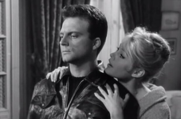 Love Is My Profession (1958) - photo 6