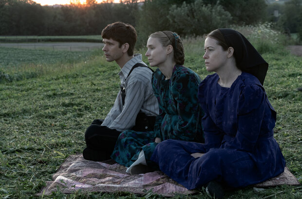 Women Talking (2022) - photo 3