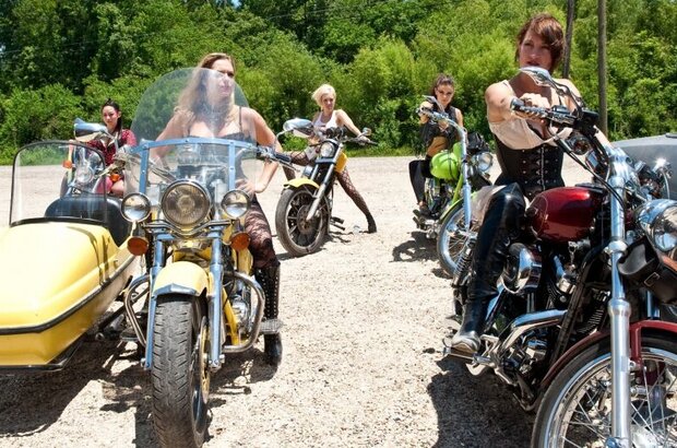 The Baytown Outlaws (2012) - photo 7