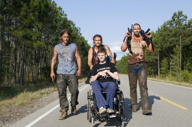 The Baytown Outlaws (2012) - photo 5