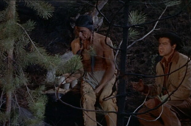 The Indian Fighter (1955) - photo 3