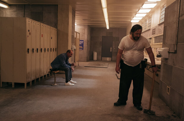 Copshop (2021) - photo 6