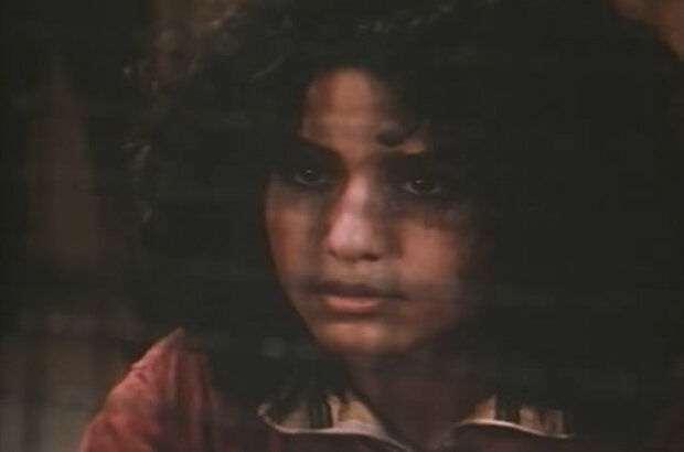 Beyond the Walls (1984) - photo 4