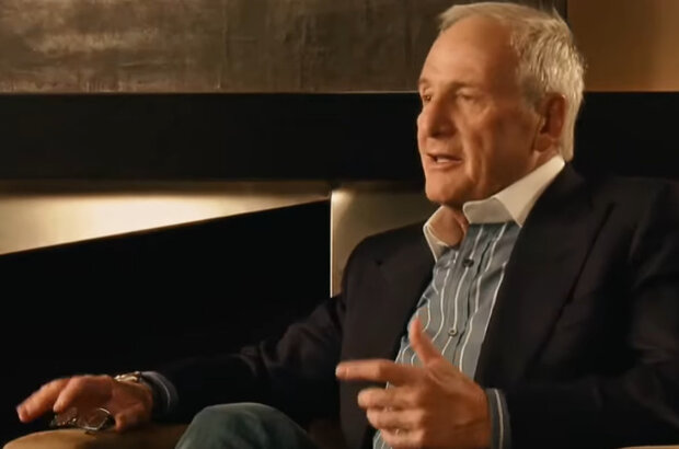 His Way (2011) - photo 1