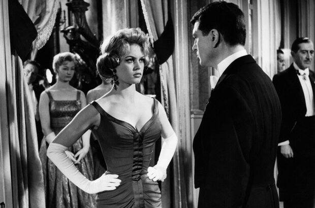 Парижанка (1957) - фото 4