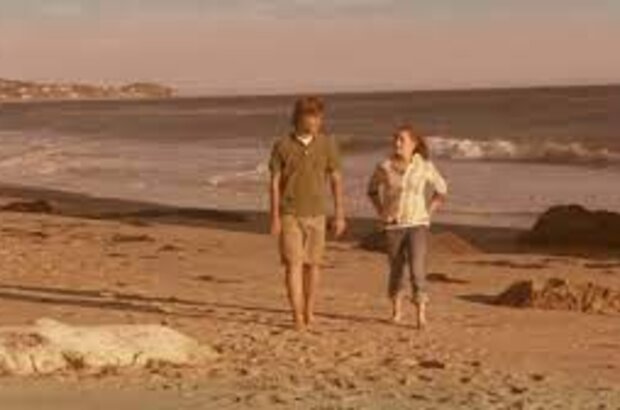 Long-Distance Princess (2012) - photo 1
