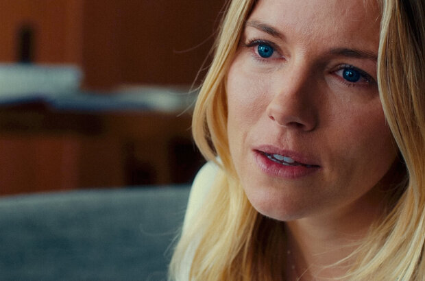 The Private Life of a Modern Woman (2017) - photo 6