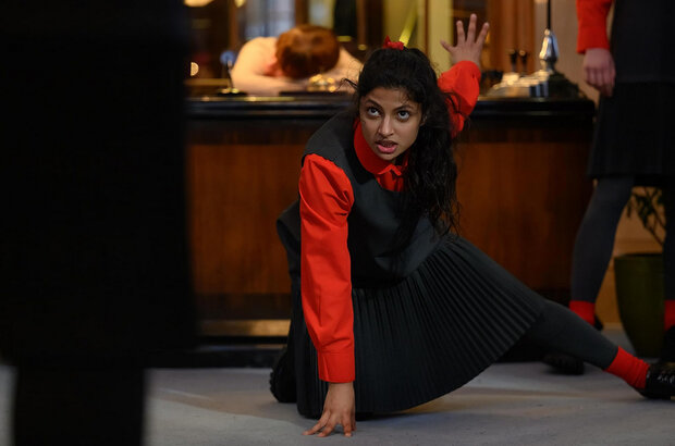 Polite Society (2023) - photo 8