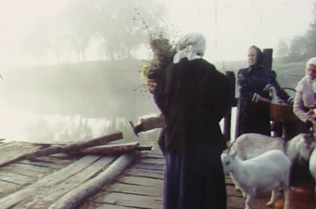 Gelli and Nok (1995) - photo 3
