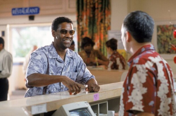 Out of Time (2003) - photo 2