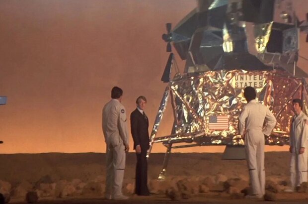 Capricorn One (1977) - photo 2