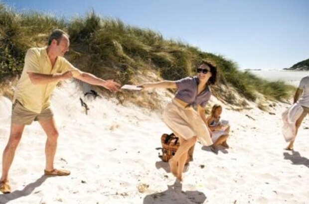 Black Butterflies (2010) - photo 11