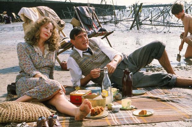 Надежда и слава (1987) - фото 1