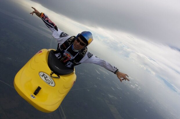 Human Flight 3D (2011) - photo 7
