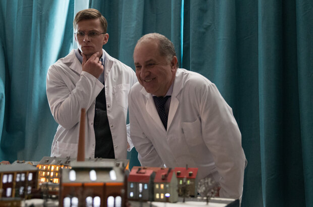 Sem uzhinov (2019) - photo 2