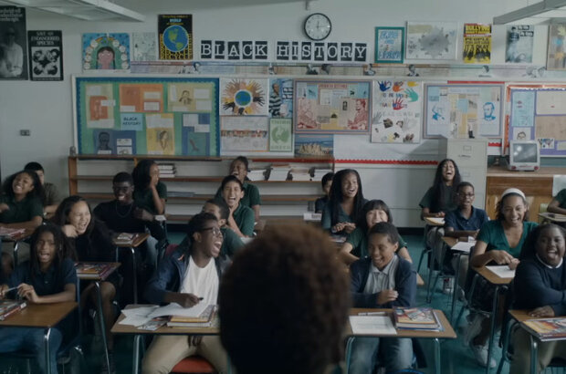 Insecure: The End (2021) - photo 8