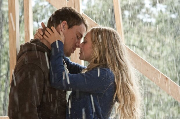 Dear John (2009) - photo 11